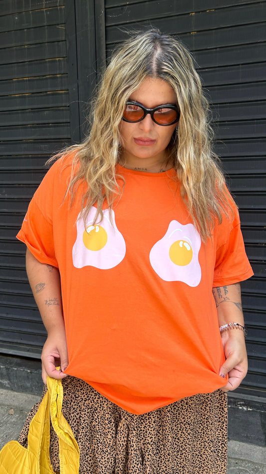 NO BRA T-shirt in Orange – Plus Size Cotton
