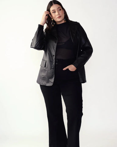 Blazer Savage – Stretch Faux-Leather, Curve Fit (Black)