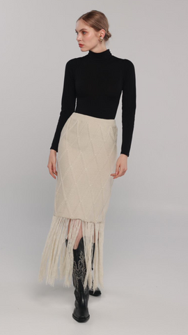 MAGLIONE Not So Basic Skirt – Fringe Hem – Cream
